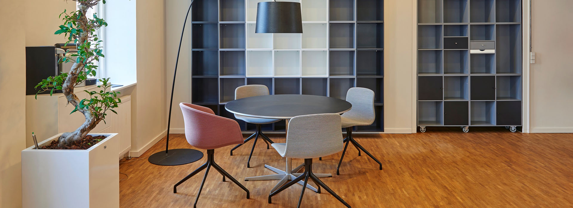 Dining Table Wholesale